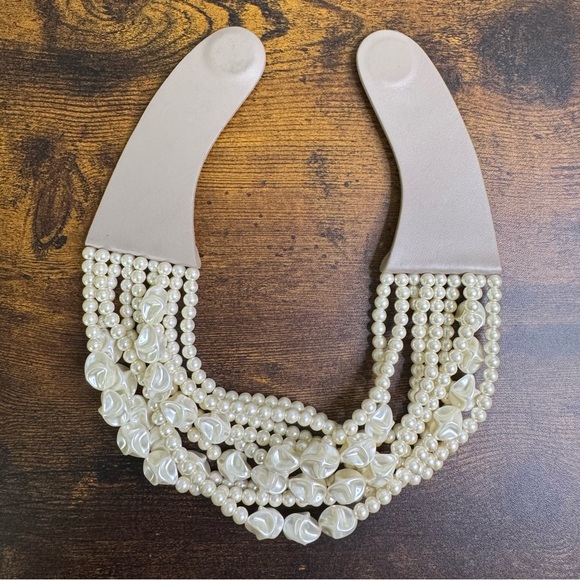 Fairchild Baldwin BELLA Necklace Baroque Pearl Leather Choker Collar 16 Inch - Picture 3 of 16
